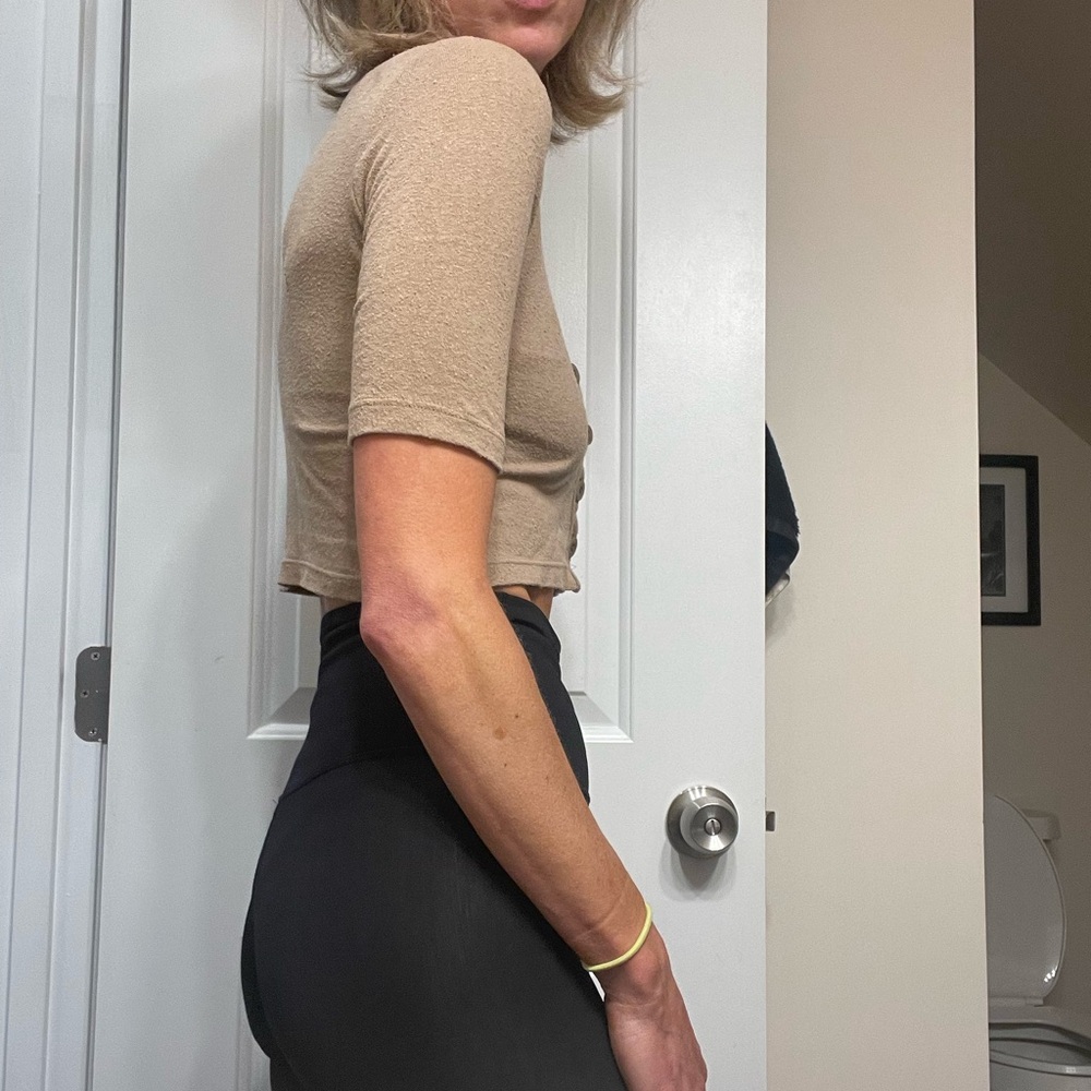 OZMA Tan Button-Up Crop Top - Picture 11 of 13